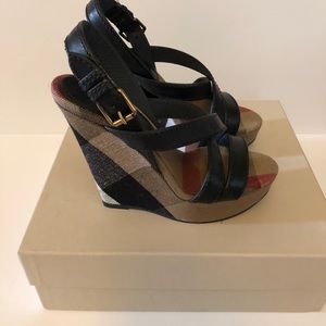 Burberry wedges!